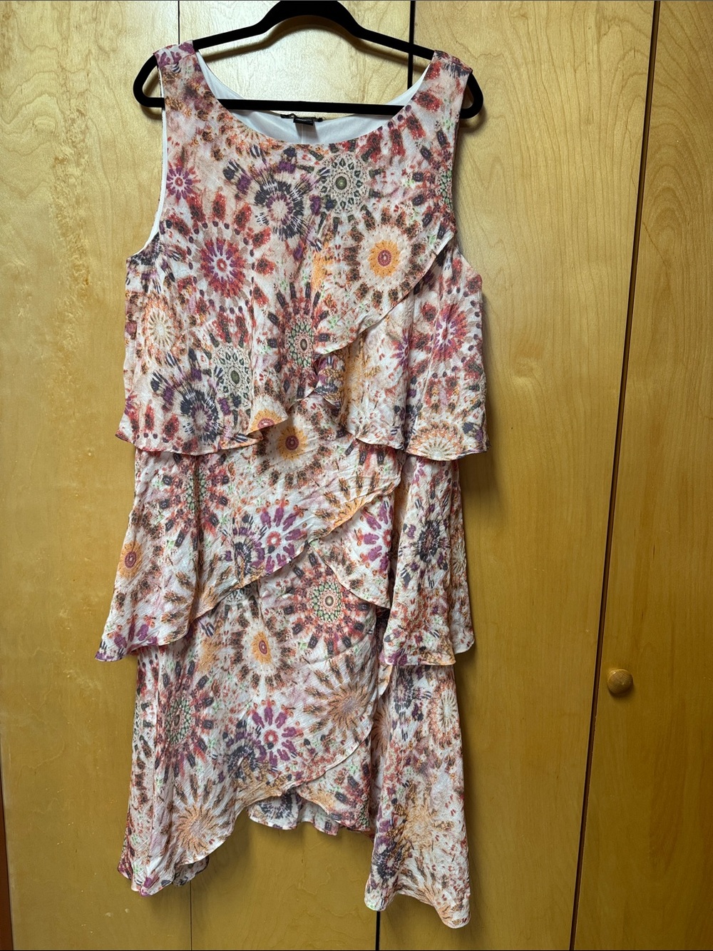 Robert Louis tiered sleeveless dress